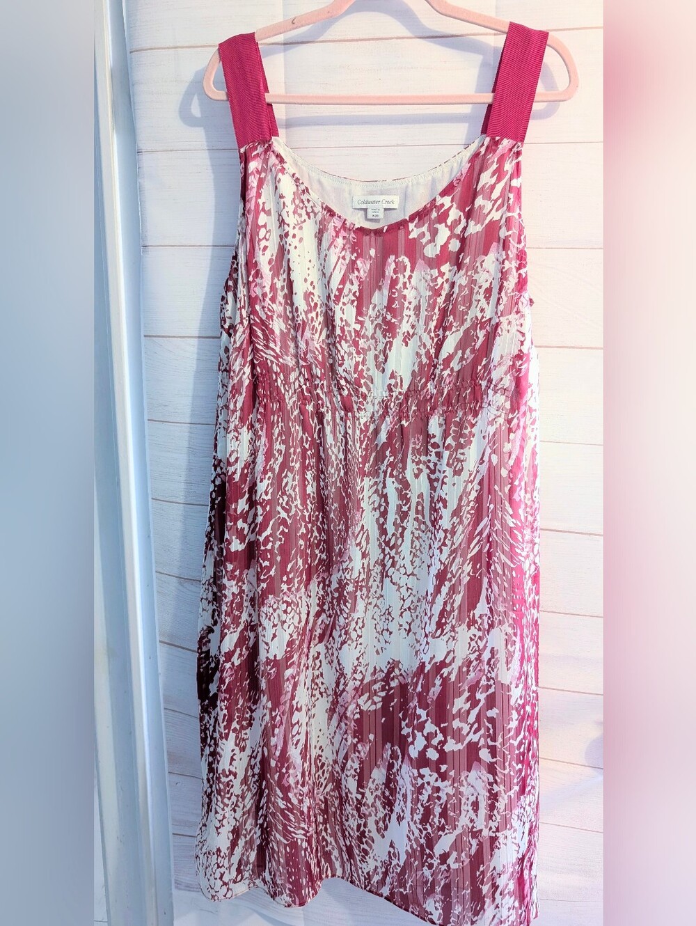 Coldwater Creek Red ♥️ and Off White Printed Pleated Midi Dress Size 20